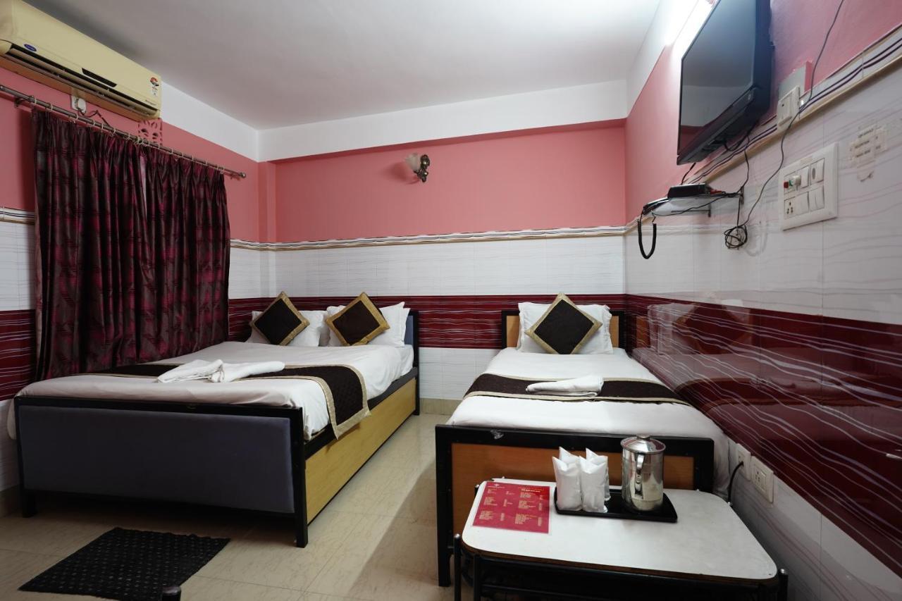 Tirupati Lodge Njp シリグリ エクステリア 写真