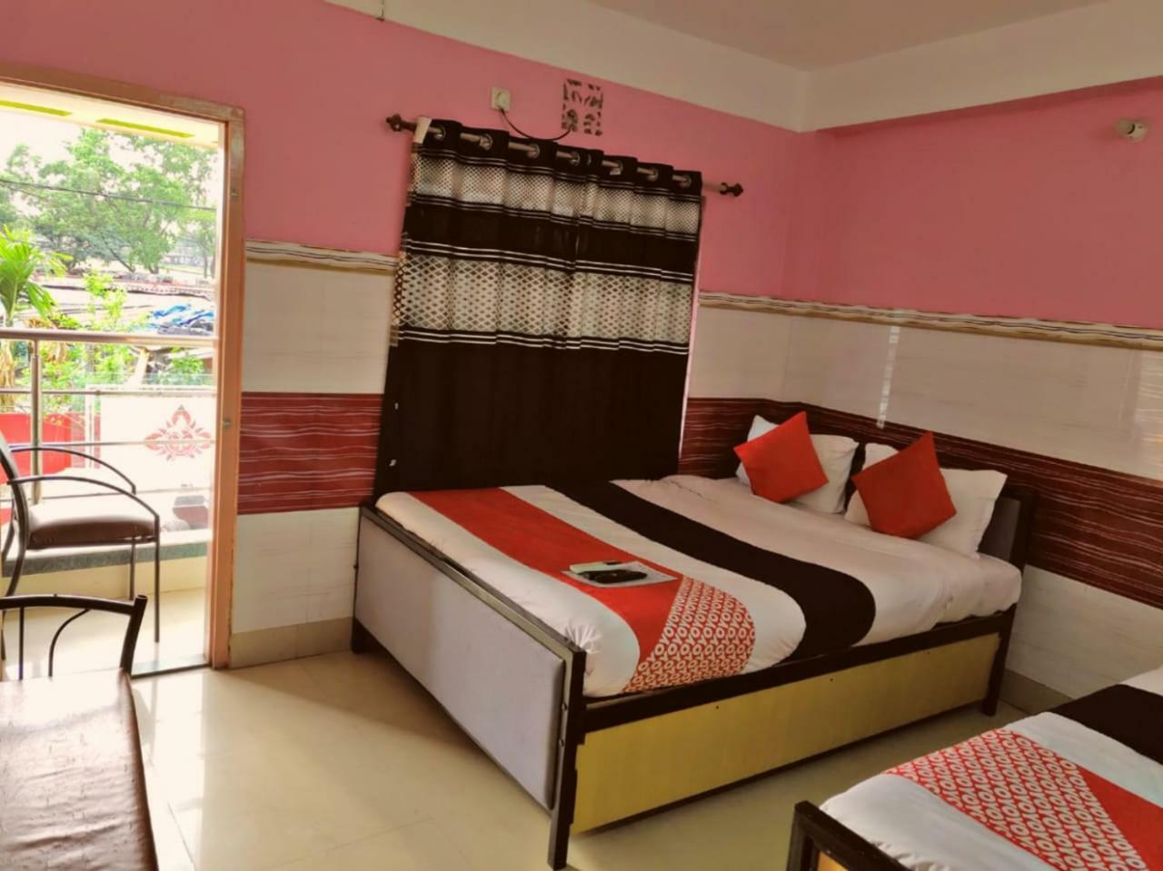 Tirupati Lodge Njp シリグリ エクステリア 写真